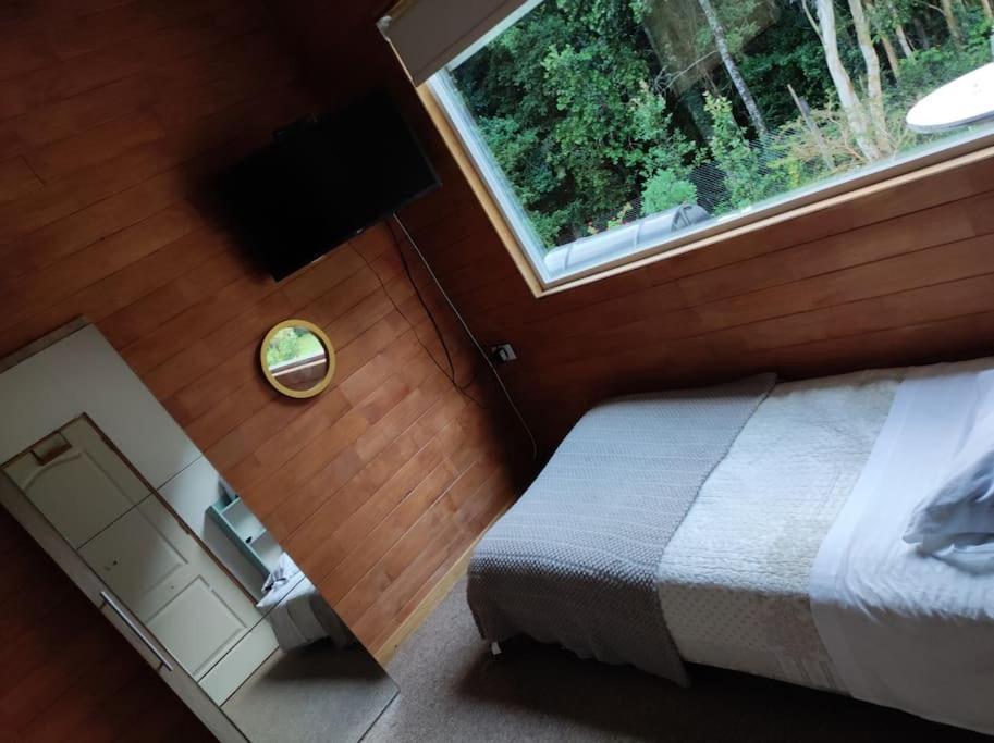 Acogedora Cabana En El Bosque, Acceso Vehiculos 4X4 Cochamo Ngoại thất bức ảnh